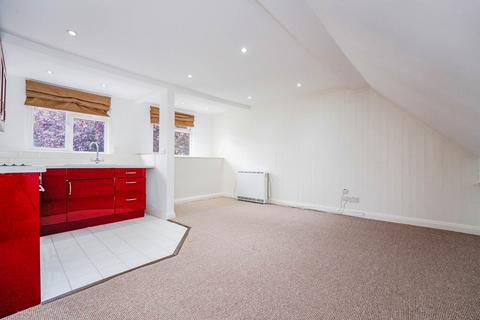 1 bedroom flat to rent, Archway Court, Faringdon, SN7