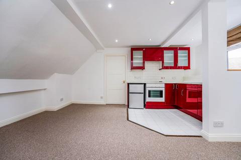 1 bedroom flat to rent, Archway Court, Faringdon, SN7