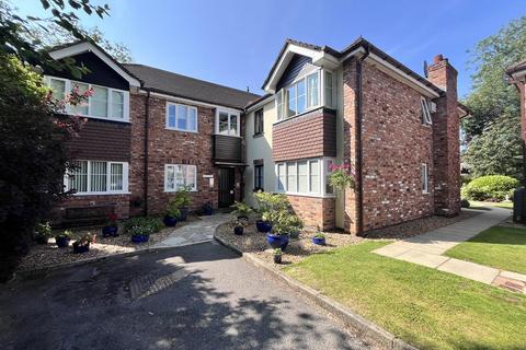 2 bedroom apartment for sale, Woodacres Court, Wilmslow
