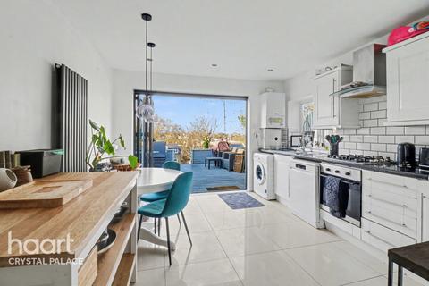 2 bedroom flat for sale, Broxholm Road, LONDON