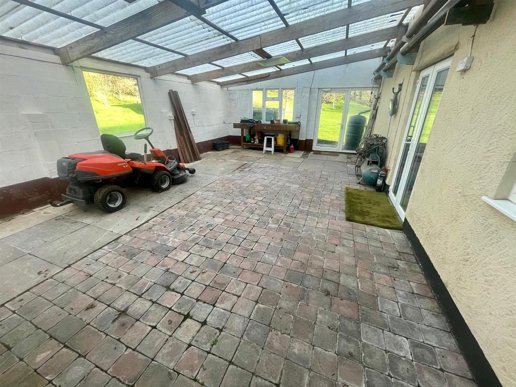 Car Port Garage