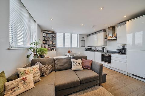 Madison Court, 4 Hercies Road, Hillingdon