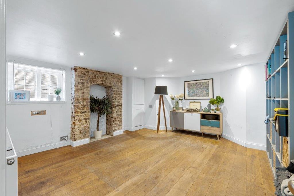 Snug TV Room 3.jpg