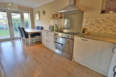 4 bedroom detached house for sale, Ringwood Road, Ferndown, BH22