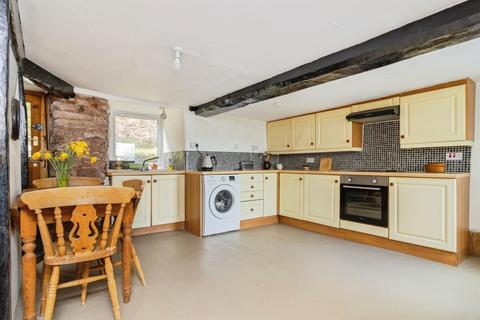 2 bedroom end of terrace house for sale, Winner Street, Paignton