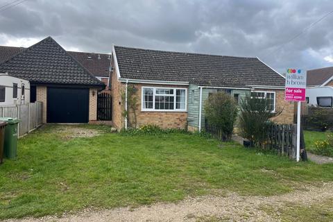 2 bedroom detached bungalow for sale, Eden Lane, Attleborough