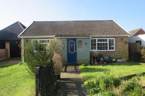 2 bedroom detached bungalow for sale, Eden Lane, Attleborough