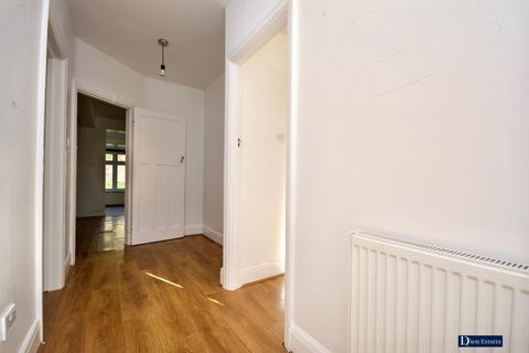 undefined, Ardleigh Close, Ardleigh Green, Hornchurch, RM11