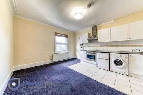 Studio to rent, Tierney Road, Streatham Hill, London