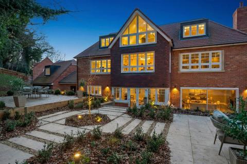undefined, The Six Senses, Kiln Lane, Bourne End, Buckinghamshire, SL8