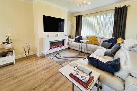 3 bedroom semi-detached house for sale, Acre Crescent, Bradford BD2