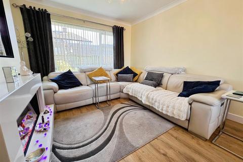 3 bedroom semi-detached house for sale, Acre Crescent, Bradford BD2