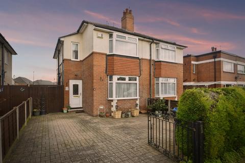 3 bedroom semi-detached house for sale, Roseville Drive, Harrogate