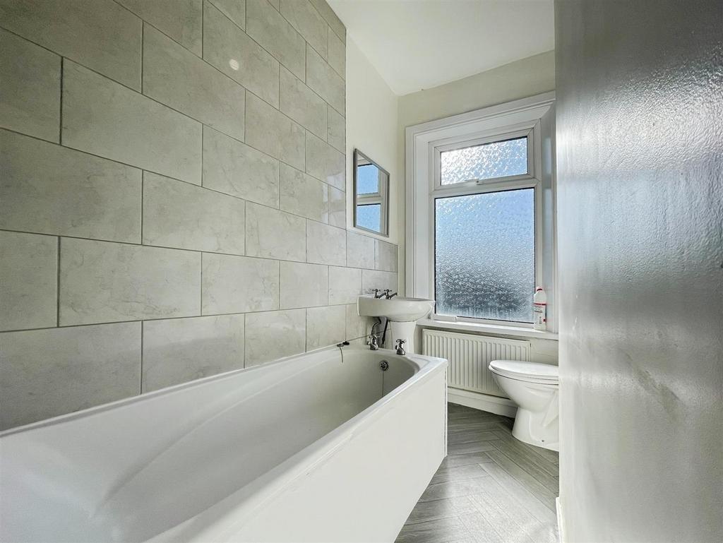 Family bathroom