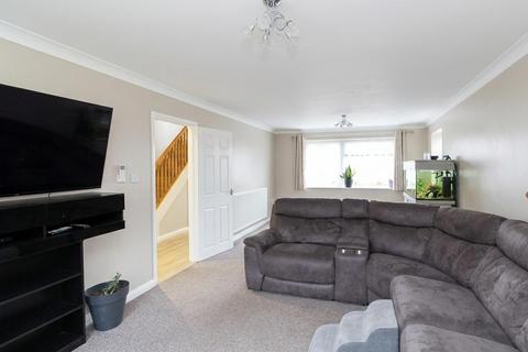 5 bedroom detached house for sale, Spratling Street, Manston, Ramsgate
