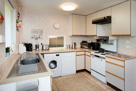 undefined, Brighouse, Brighouse HD6