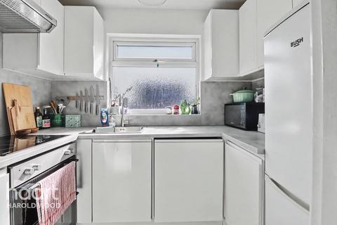 1 bedroom maisonette for sale, Copperfields Way, Harold Wood
