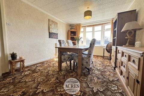 3 bedroom semi-detached house for sale, Ferndale Avenue, Great Barr, Birmingham