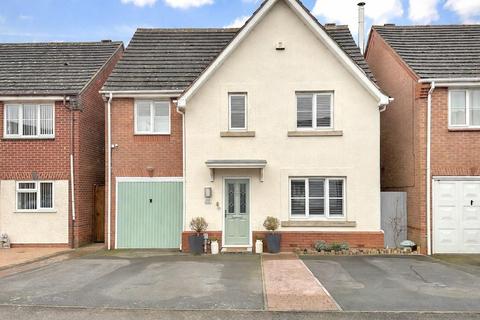 4 bedroom detached house for sale, Meadway, Balderton, Newark