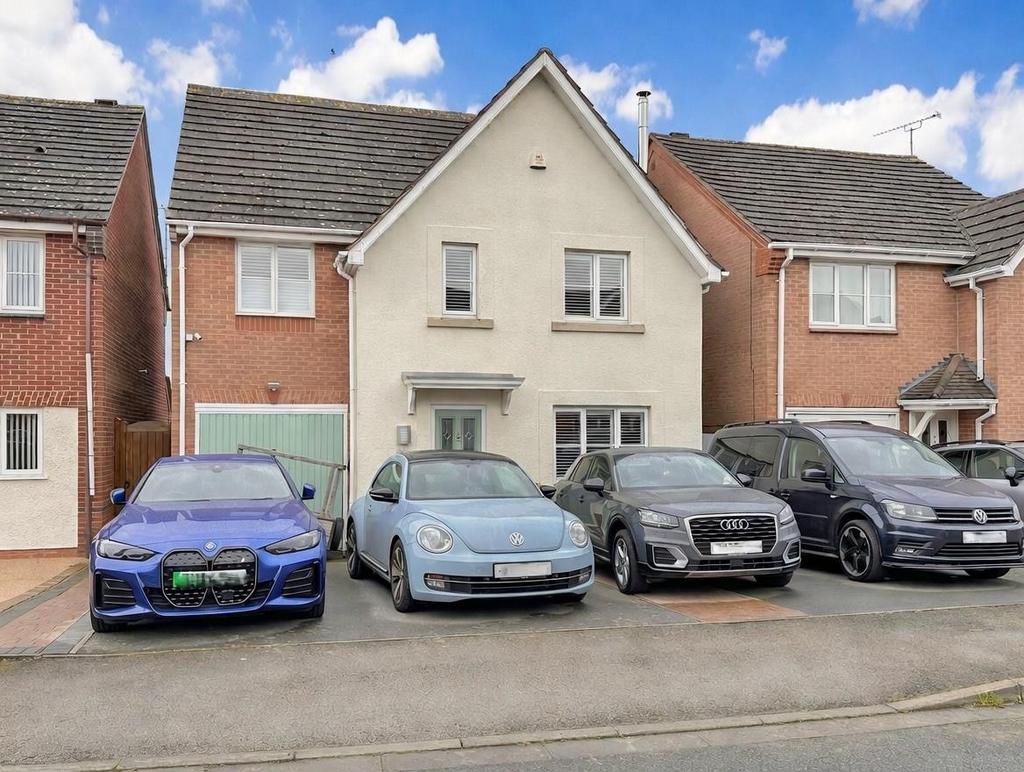 Front Aspect With Extensive Driveway 934