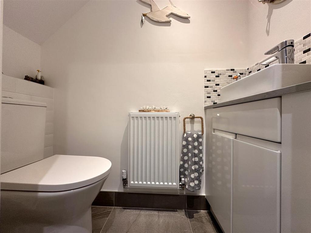 Ground Floor W.C 430