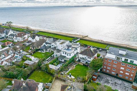 undefined, Westcliff-on-sea SS0