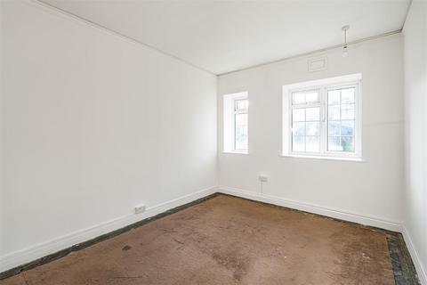 1 bedroom flat for sale, Brent Street, Hendon