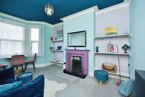 1 bedroom flat for sale, Queens Park Road, Brighton