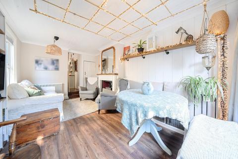 3 bedroom end of terrace house for sale, Gordon Road, Worthing, West Sussex, BN11