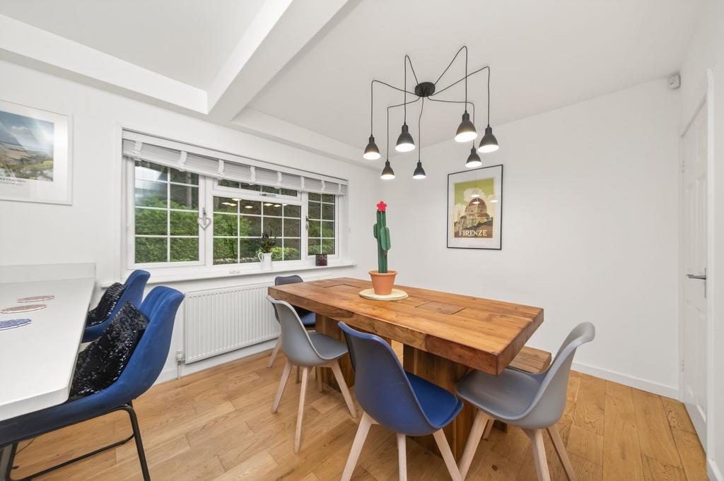 Open plan dining kitchen
