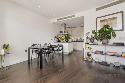 1 bedroom apartment for sale, Hepworth Court, Grosvenor Waterside, London SW1W