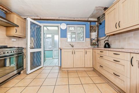 undefined, Thurloe Walk, Grays