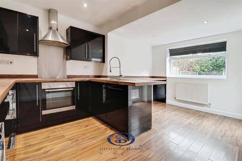 2 bedroom semi-detached bungalow for sale, Kingsley Road, Haslington, Crewe
