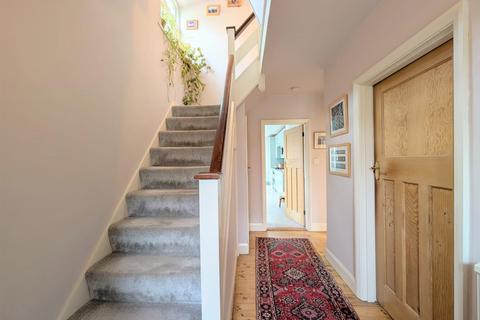 4 bedroom semi-detached house for sale, Fairview Road, Stevenage SG1