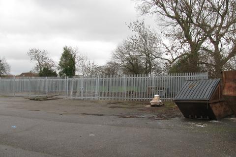 Land to rent, Station Rd Hailsham BN27 2EY