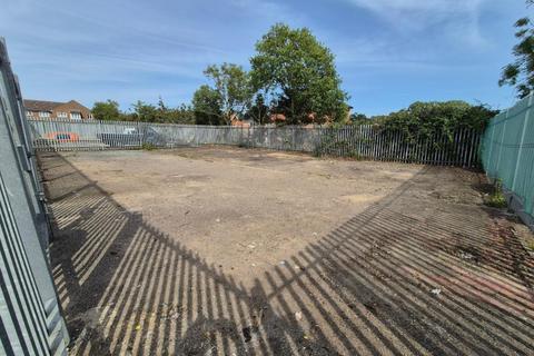 Land to rent, Station Rd Hailsham BN27 2EY