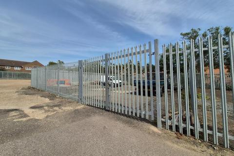 Land to rent, Station Rd Hailsham BN27 2EY