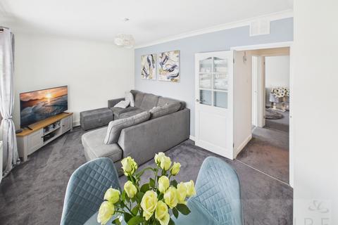 2 bedroom flat for sale, Hillmead, Crawley RH11