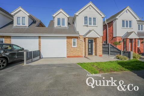 Corona Road, Canvey Island, SS8