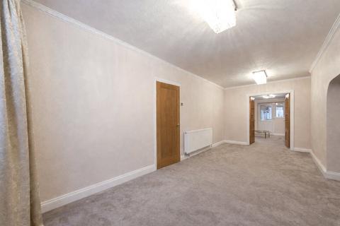 3 bedroom semi-detached house for sale, Jillcot Road, Solihull, West Midlands, B92