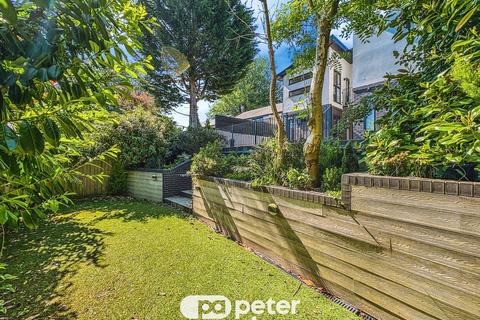 undefined, Ty Copa, Cae'r Graig, Cardiff, CF15