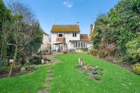 undefined, Severn Drive, Esher, KT10
