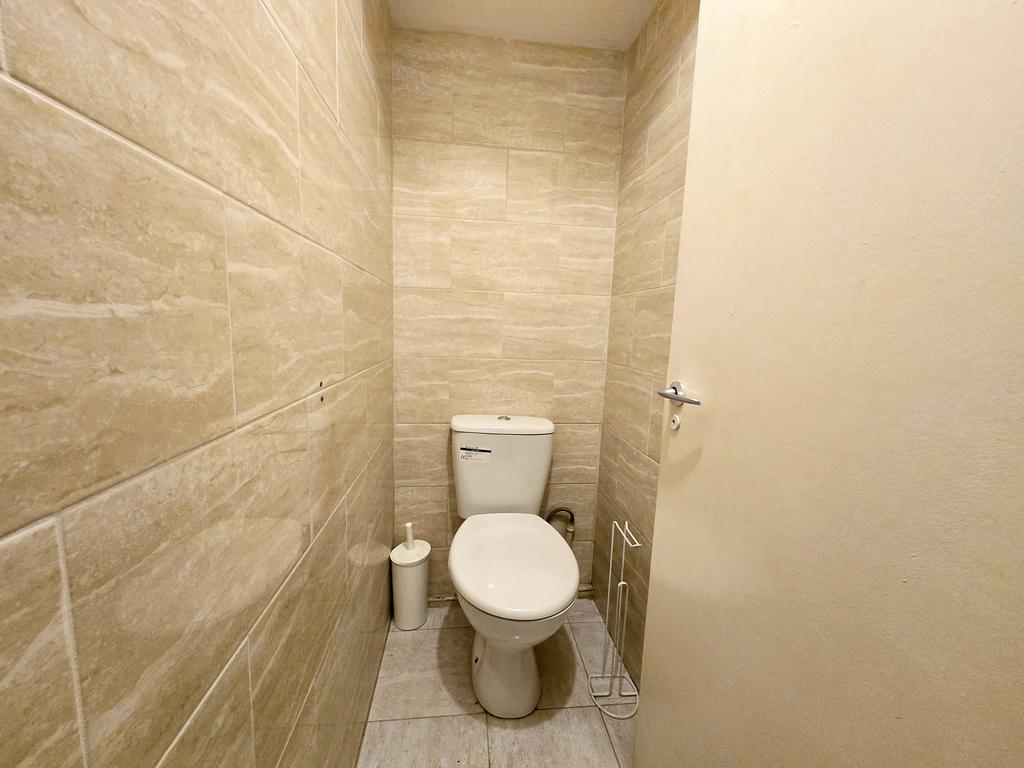 Listing 800139 0011 2742564f
