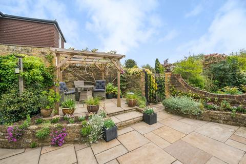 undefined, Portsmouth Road, Milford, Godalming, GU8