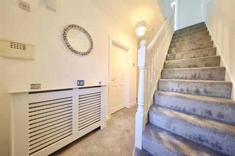 3 bedroom terraced house for sale, Sanderson Close, Hull