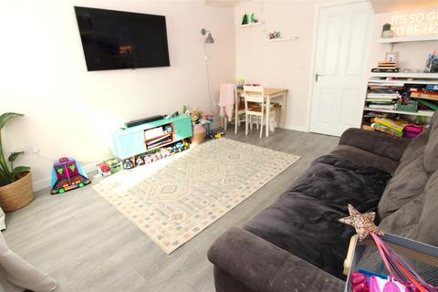 3 bedroom semi-detached house for sale, Pethick Road, Wick, Littlehampton