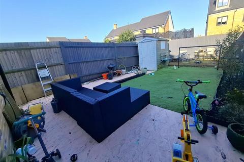 3 bedroom semi-detached house for sale, Pethick Road, Wick, Littlehampton