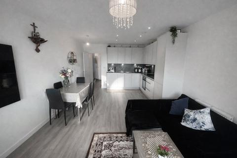undefined, Selbourne Avenue, Greater London TW3