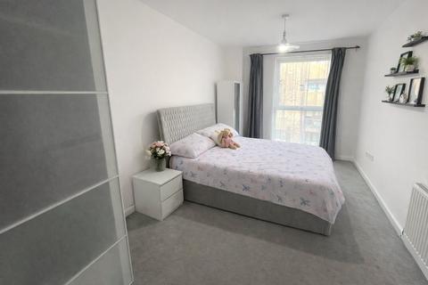 undefined, Selbourne Avenue, Greater London TW3
