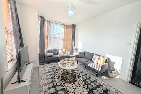 1 bedroom apartment for sale, Southampton Road, Eastleigh